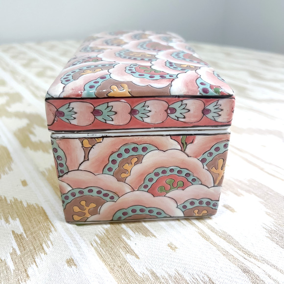 Vintage Large Rectangle Chinioserie Trinket Jewelry Box Hand Painted Pink Green - Picture 5 of 9